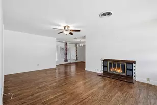 3463 W Fuller Ave, Fort Worth, TX 76133 - Photo 4