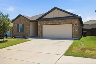 5325 Stone Meadow Ln, Fort Worth, TX 76179 - Photo 2