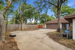 500 Bent Tree Ct, Irving, TX 75061 - Photo 28