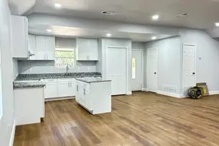 500 Bent Tree Ct, Irving, TX 75061 - Photo 2
