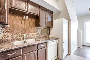 9839 Walnut St, Dallas, TX 75243 - Photo 6