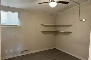 1705 Jefferson St, Commerce, TX 75428 - Photo 4