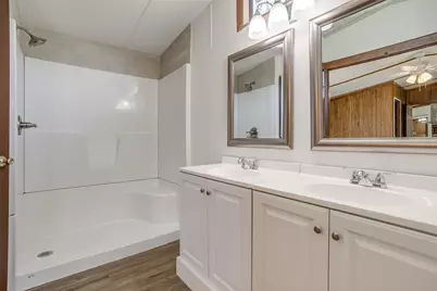 3216 Redwood Drive, Granbury, TX 76048 - Photo 16