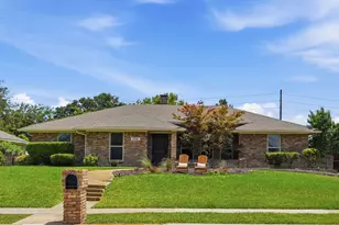 1908 Sandpiper Ln, Plano, TX 75075 - Photo 1