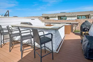2411 N Hall St, Dallas, TX 75204 - Photo 24