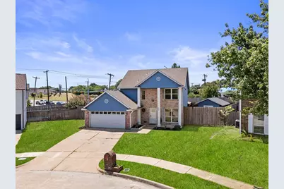 622 Mission Hills Drive, Arlington, TX 76018 - Photo 2