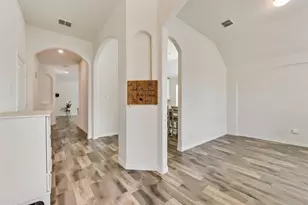 814 Bluewood St, Princeton, TX 75407 - Photo 2