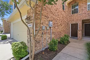 10067 Wake Bridge Dr, Frisco, TX 75035 - Photo 4