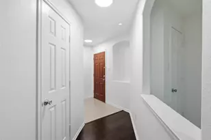 10067 Wake Bridge Dr, Frisco, TX 75035 - Photo 6