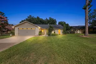 235 Fairlawn Dr, Hideaway, TX 75771 - Photo 2