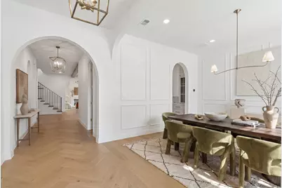 6729 Ravendale Lane, Dallas, TX 75214 - Photo 2