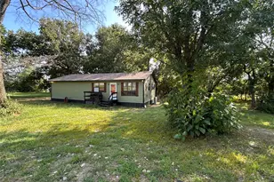 130 Co Rd 3821, Wills Point, TX 75169 - Photo 2