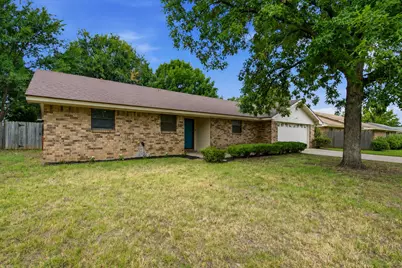 1408 Inglewood Drive, Stephenville, TX 76401 - Photo 2