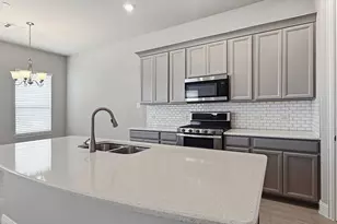 5518 Liberty Dr, The Colony, TX 75056 - Photo 2