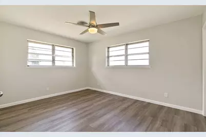 609 S Farmington Road, Howe, TX 75459 - Photo 22