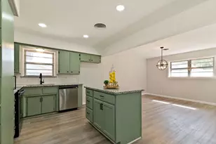 609 S Farmington Rd, Howe, TX 75459 - Photo 6