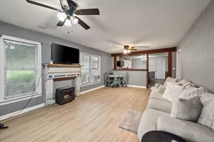 101 S Runnels Ave, Streetman, TX 75859 - Photo 8