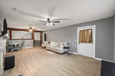 101 S Runnels Avenue, Streetman, TX 75859 - Photo 6