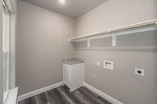 708 Elba St, Bowie, TX 76230 - Photo 14