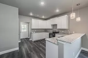 708 Elba St, Bowie, TX 76230 - Photo 8