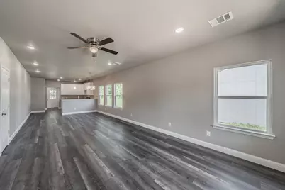 708 Elba Street, Bowie, TX 76230 - Photo 4