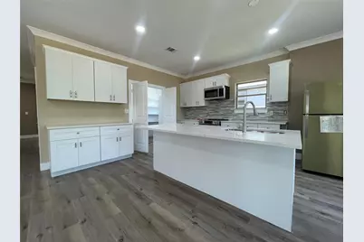 4313 Mountain Hollow Drive, Granbury, TX 76048 - Photo 2