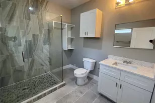 4313 Mountain Hollow Dr, Granbury, TX 76048 - Photo 8