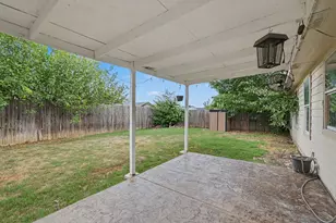 7315 Marsland Ln, Arlington, TX 76001 - Photo 24