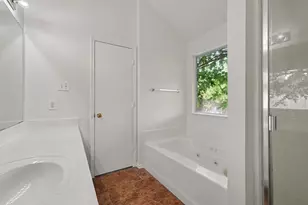 7315 Marsland Ln, Arlington, TX 76001 - Photo 22