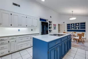 12219 Marbrook Dr, Dallas, TX 75230 - Photo 8