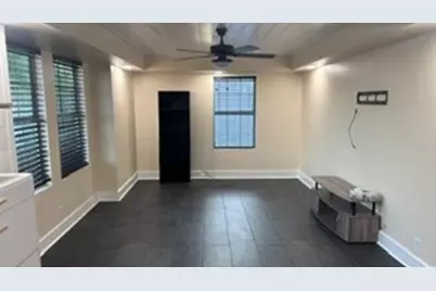 821 College Street, Cleburne, TX 76033 - Photo 22