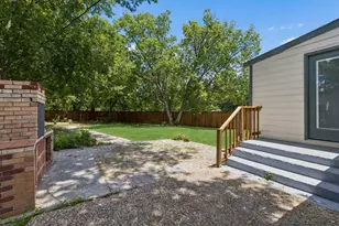 1416 S Waverly Dr, Dallas, TX 75208 - Photo 22