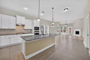 10712 Troutt Dr, McKinney, TX 75072 - Photo 8