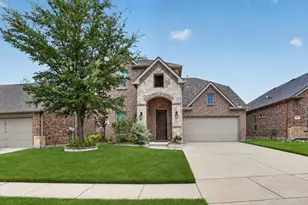 10712 Troutt Dr, McKinney, TX 75072 - Photo 2