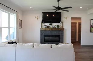 9221 Parkview, Tolar, TX 76476 - Photo 4