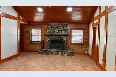 126 N Garza Road, Shady Shores, TX 76208 - Photo 2