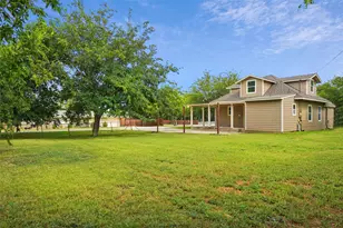 441 W Lake St, Krum, TX 76249 - Photo 36