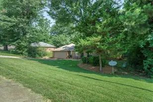 9165 Stonecreek, Tyler, TX 75703 - Photo 2
