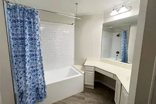 10913 Gable Dr, Dallas, TX 75229 - Photo 8