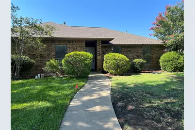 1514 Silverleaf Drive, Carrollton, TX 75007 - Photo 2