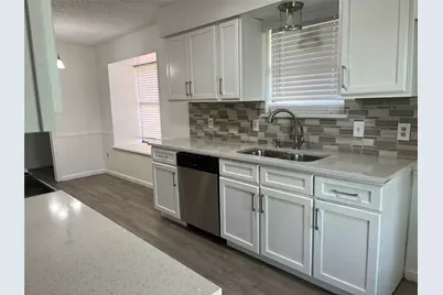 1514 Silverleaf Drive, Carrollton, TX 75007 - Photo 4