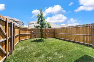 10004 Thornapple Rd, Fort Worth, TX 76179 - Photo 38