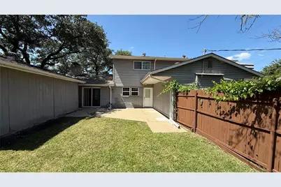 7806 Village Trail Drive, Dallas, TX 75254 - Photo 18