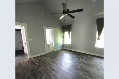 701 E Washington Street, Paris, TX 75460 - Photo 12
