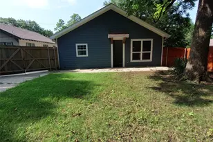 701 E Washington St, Paris, TX 75460 - Photo 16