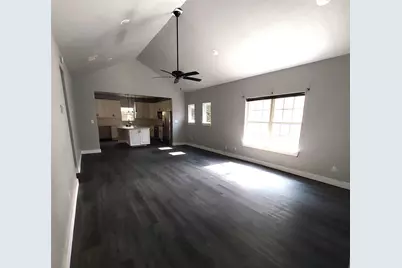 701 E Washington Street, Paris, TX 75460 - Photo 4