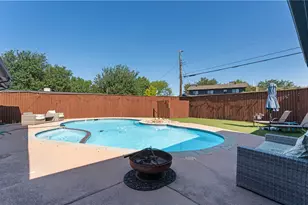 3711 Blue Trace Ln, Farmers Branch, TX 75244 - Photo 4