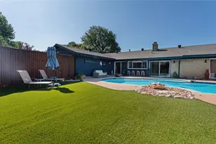 3711 Blue Trace Ln, Farmers Branch, TX 75244 - Photo 1