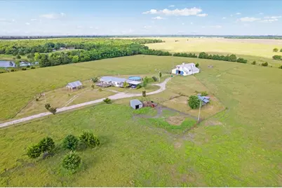 1154 Outlaw Trail, Wolfe City, TX 75496 - Photo 2