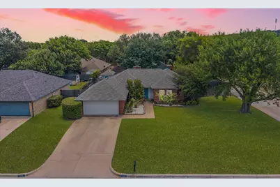 100 Downwood Drive, Burleson, TX 76028 - Photo 2